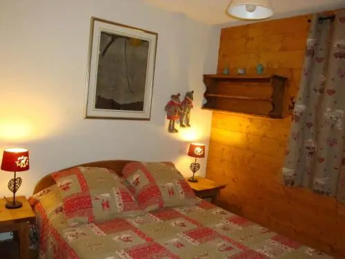 Apartment Chaleureux - Proche De Tout 1