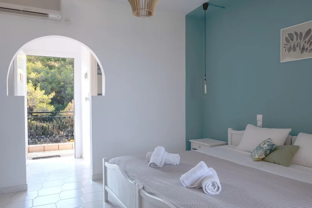 Pefkides Aegina Boutique Apartments