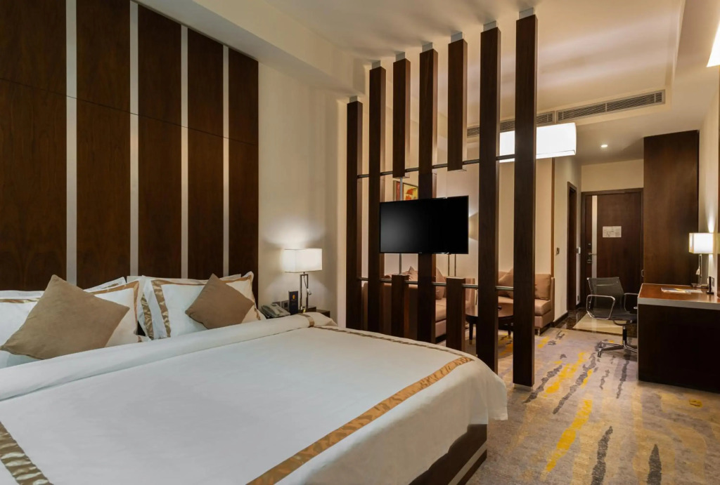 Sulaf Luxury Hotel