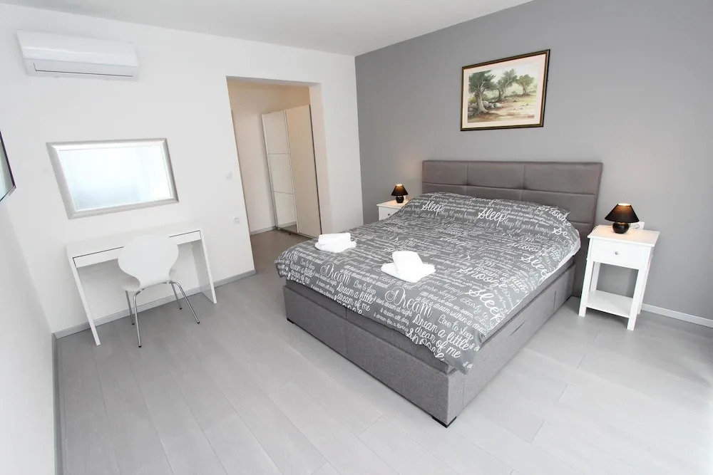 Apartment Karlo 2