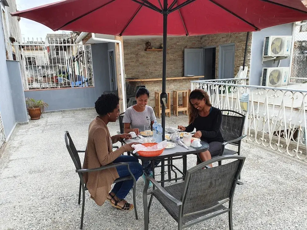 Hostal BAOBAO