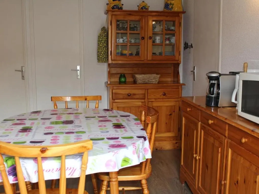 Maison Gruissan, 5 pièces, 8 personnes - FR-1-229-67