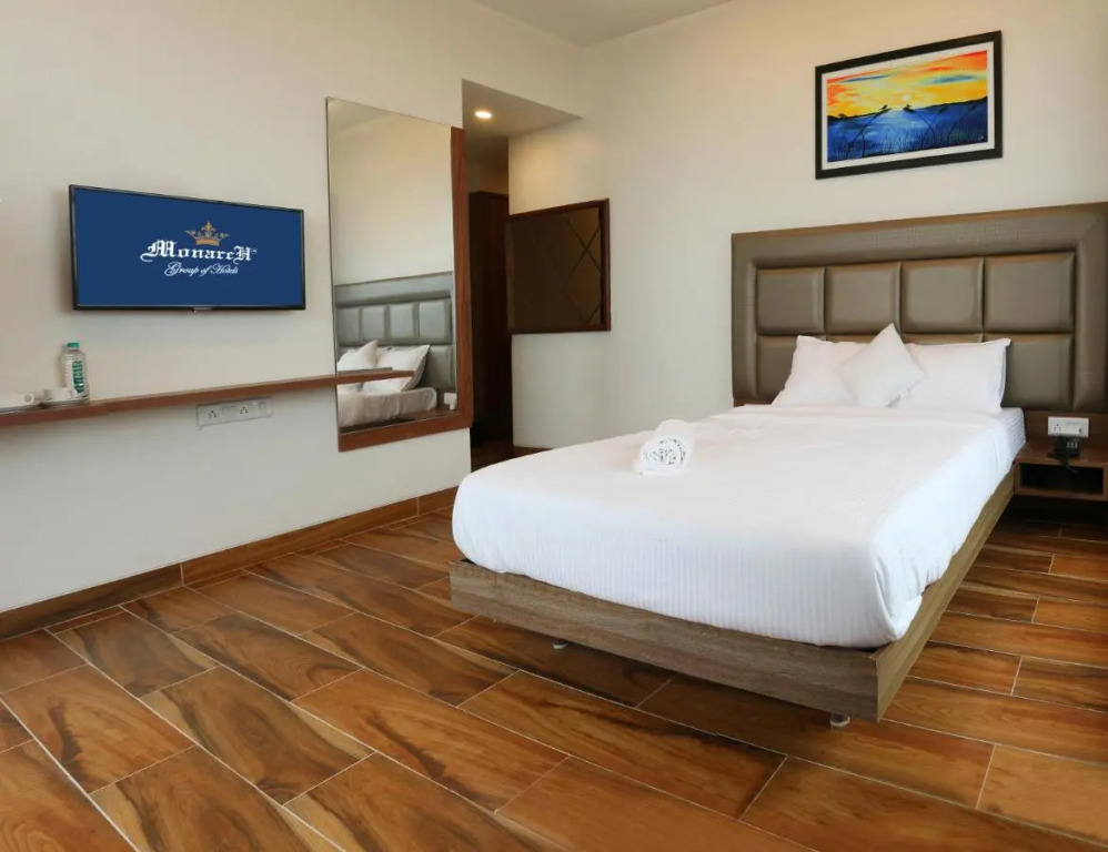 Skysuites By Monarch, Sanpada, Vashi - Navi Mumbai