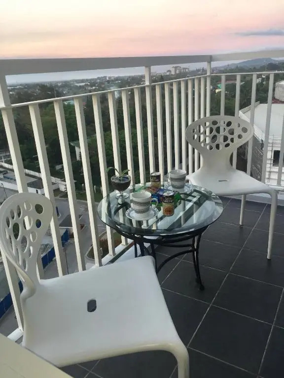 Olympus 808 @ Wind Residences