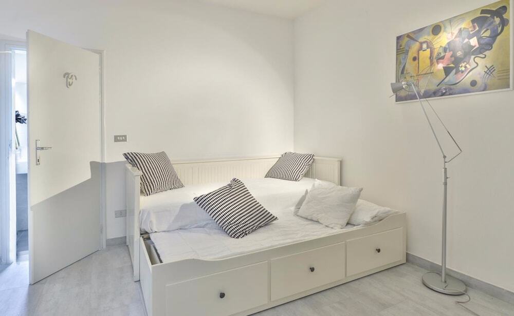 BolognaRoomscom - Santo Stefano Apartments