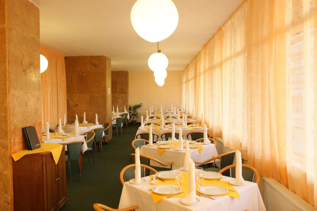 Hotel Mures