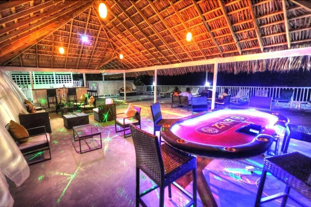 Zanzi Beach Resort