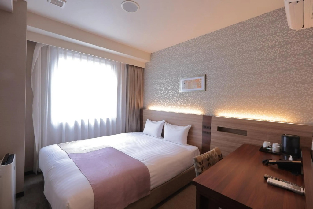 Shinsaibashi Grand Hotel Osaka
