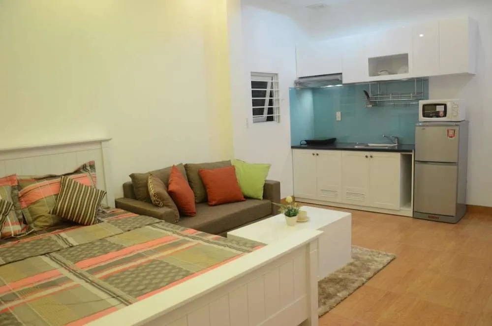 Smiley Apartment 2