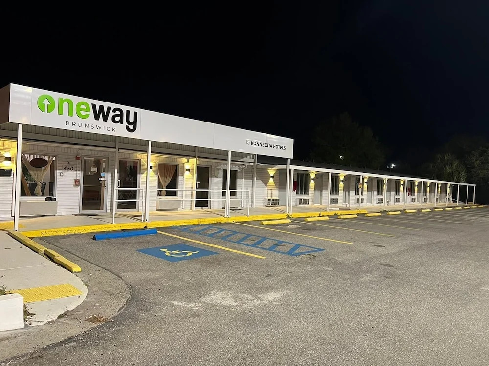 Oneway Brunswick