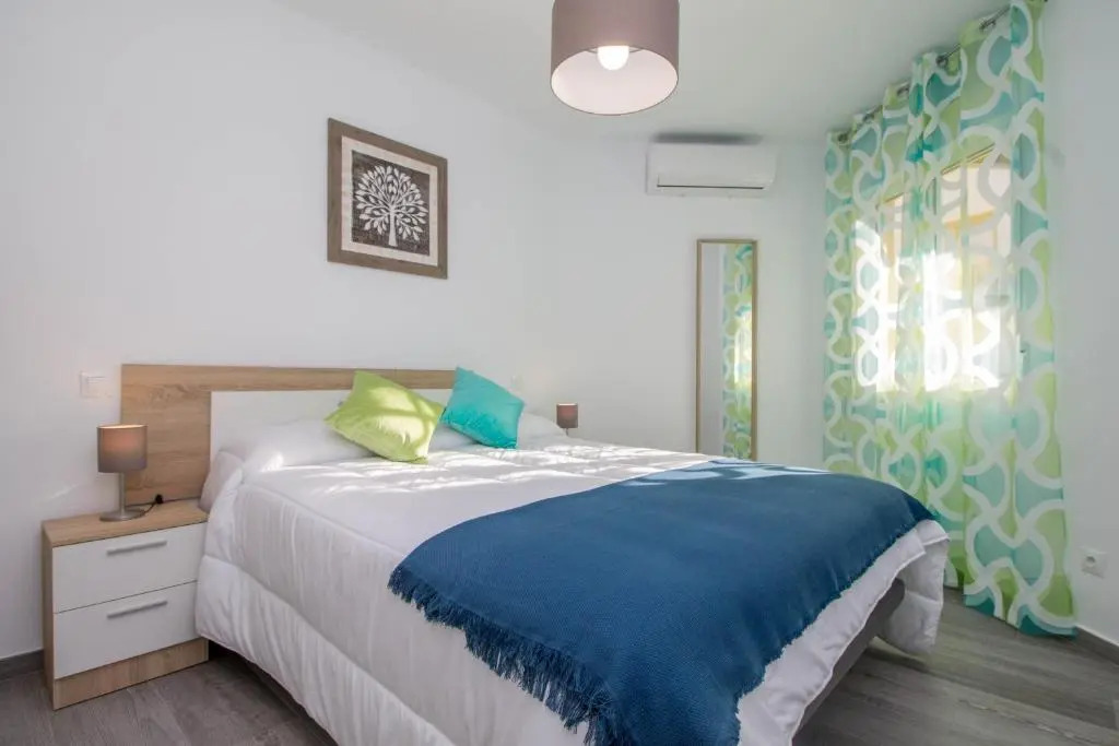 Santa Amalia 18 by IVI Real Estate