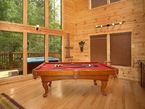 Hot Tub Game Room Romantic