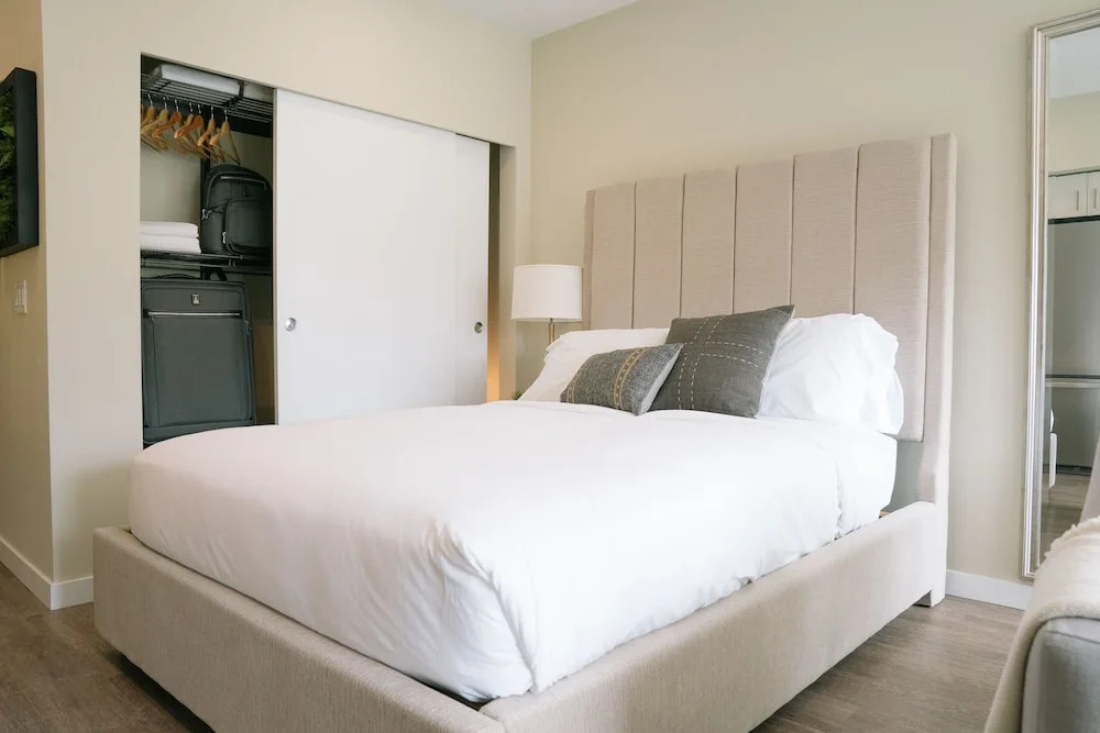 WhyHotel Seattle-Belltown Luxe Suites Wall Street