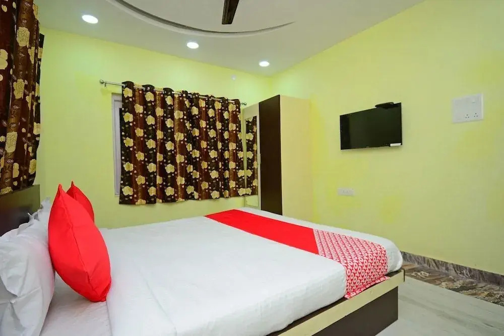 Amita Guest House By OYO Rooms