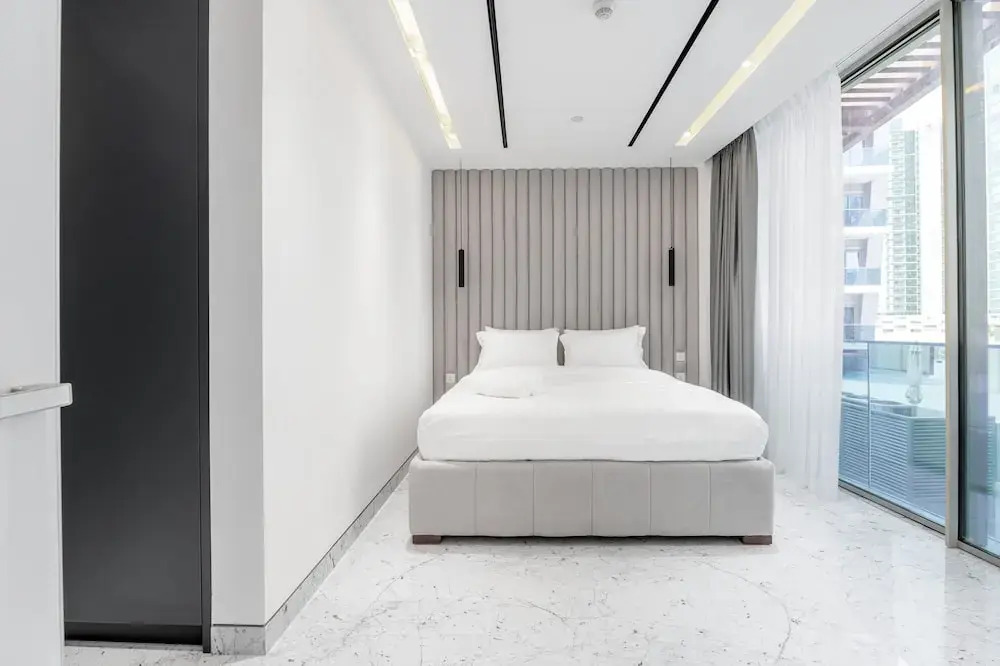 Luxe Dubai Marina 3Flr 4BR w Pool Sauna