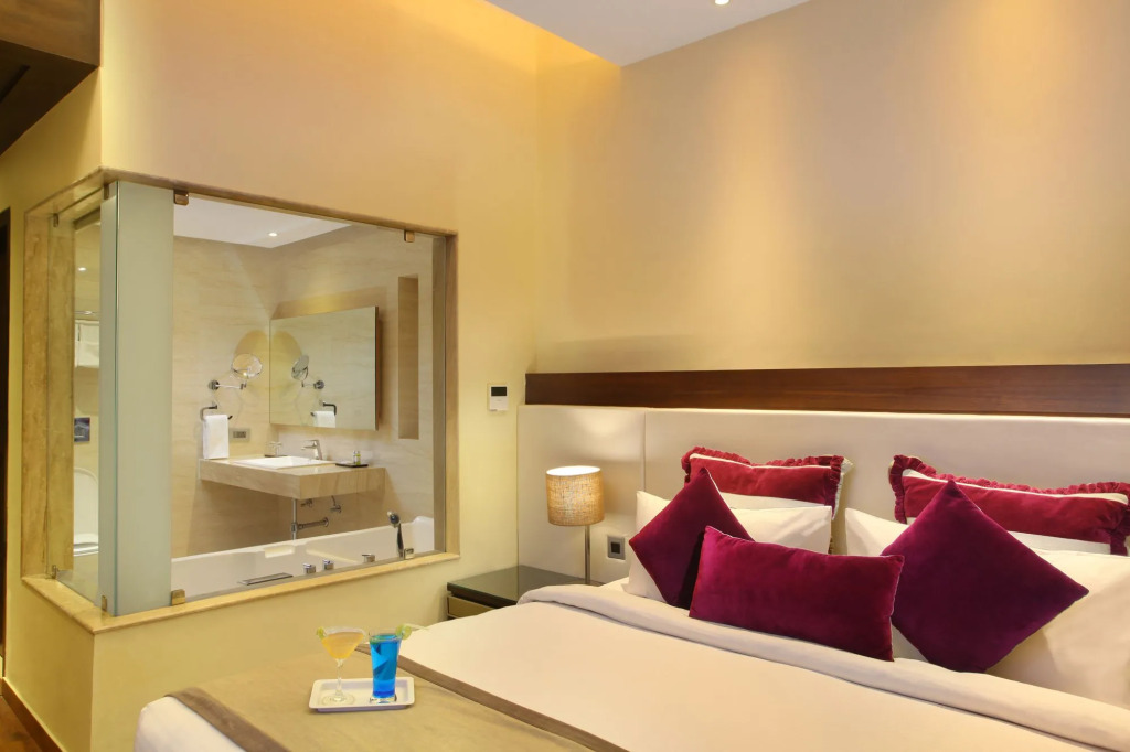 Marigold Sarovar Portico Shimla with Heated pool and AC Rooms-A Resort cottage and SPA