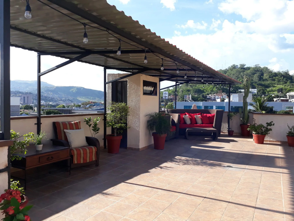 Humuya Inn