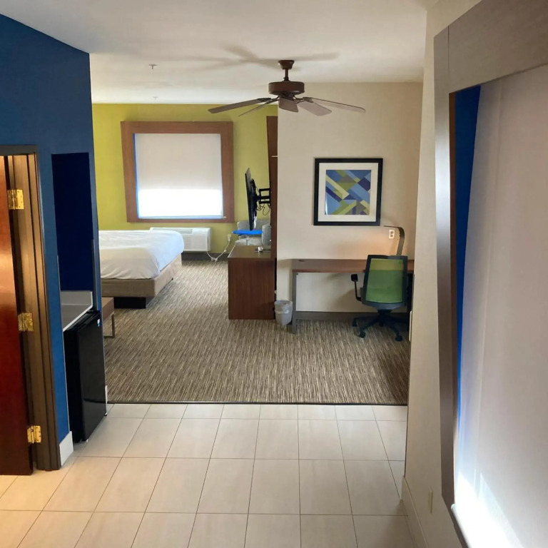 Holiday Inn Express Hotel & Suites Abilene Mall South by IHG