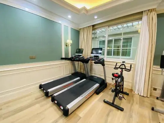 Noble Hotel