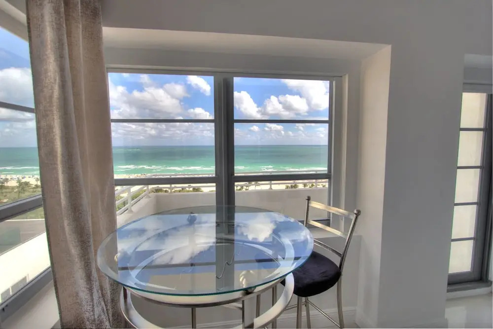 W South Beach Private Luxury Suites