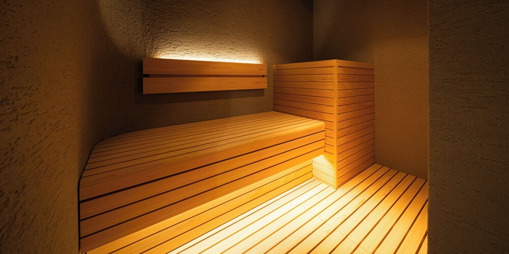R Hotel RE Osaka Nagai Park