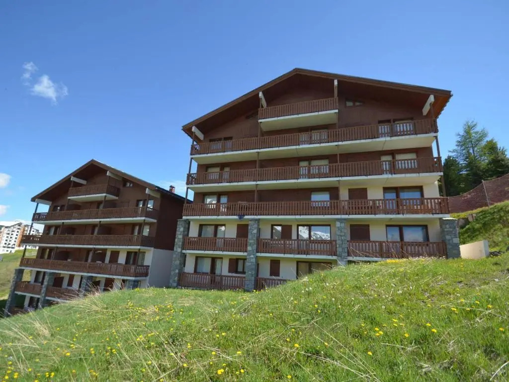 Appartement Les Menuires, 5 pièces, 8 personnes - FR-1-452-94