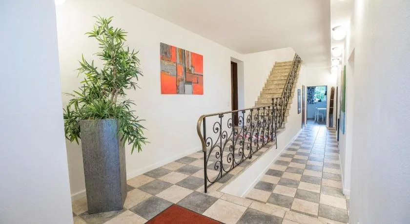 Villa 7