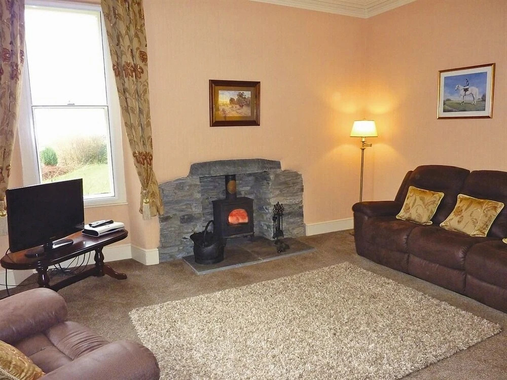 Low Hall Farm