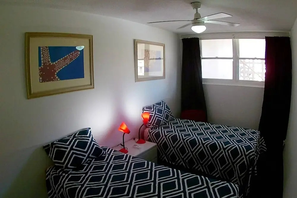 2 Bedroom Condo in Surfers Centre