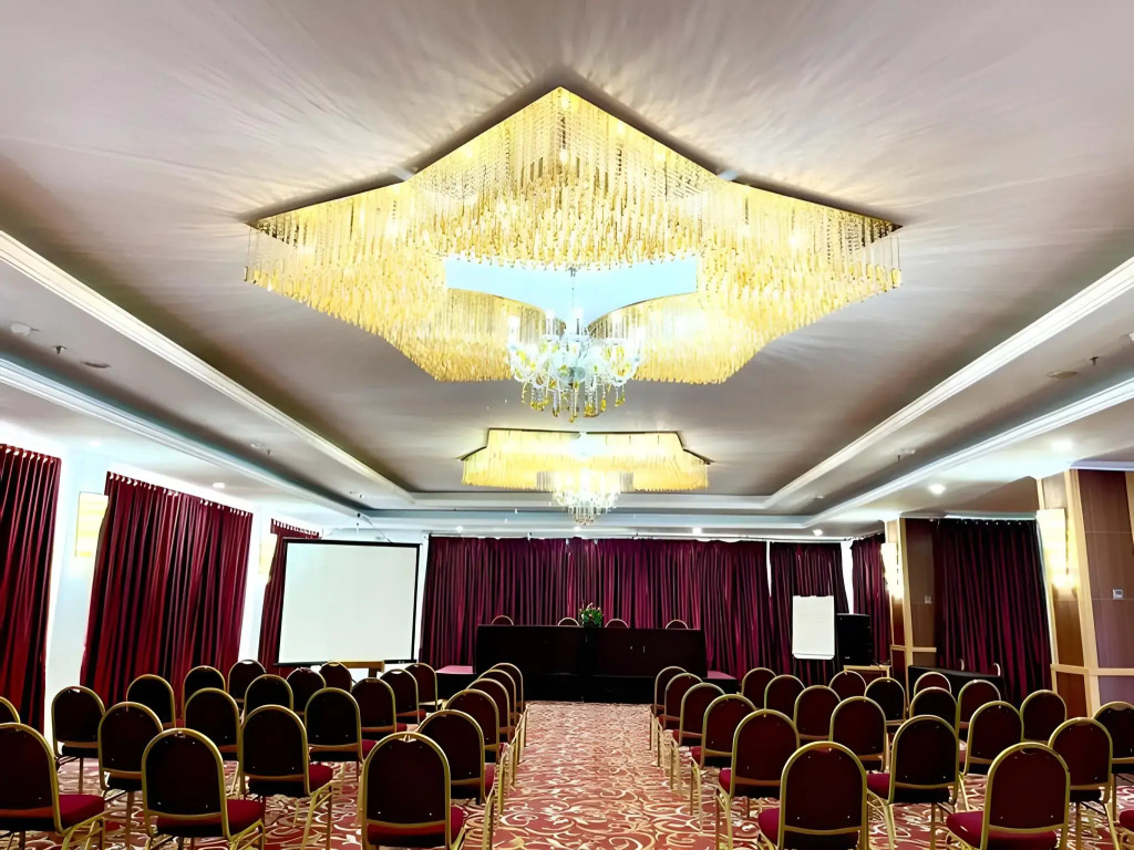 Grand Asrilia Hotel