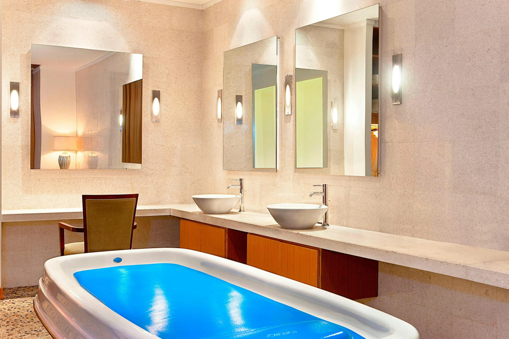 Arinza Hotel, London Ilford