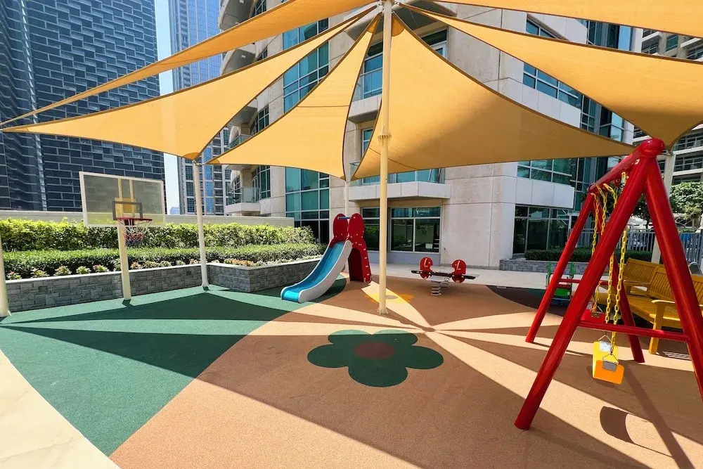 City Views, Pool & Gym Near Iconic Burj Khalifa