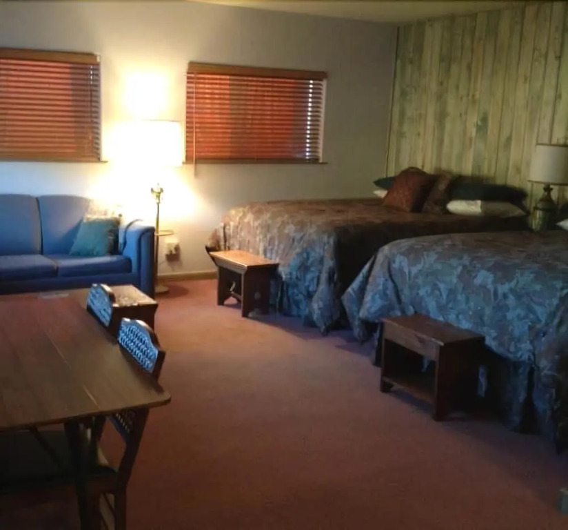 Mountain Motel
