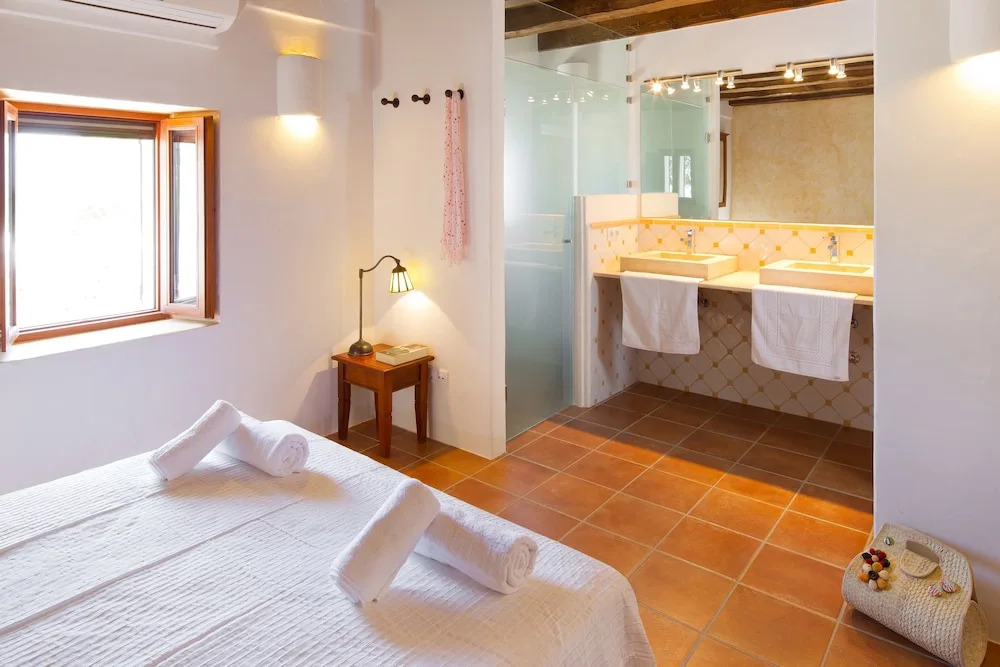 Can Noves - Villa de 5 suites 9 y 31