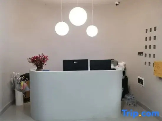 Dali · Liangqi Garden Scenic Apartment (Erhai Ideal City)