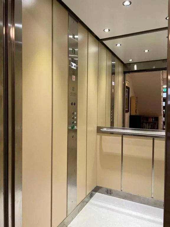 7 Heaven Apartments