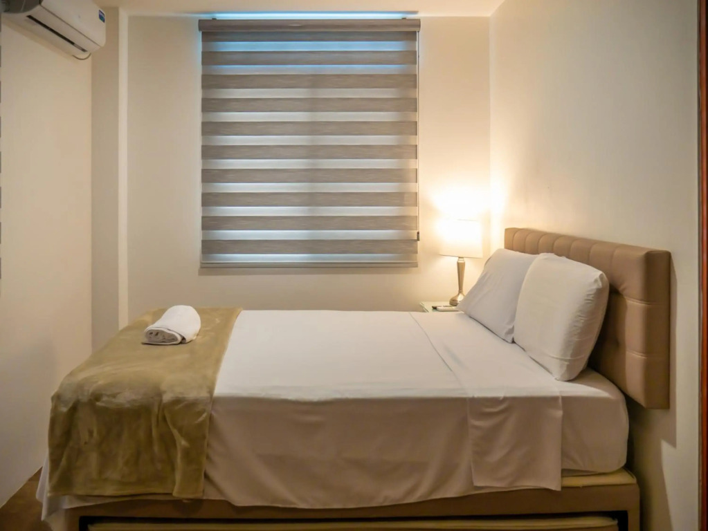 The Royalty Inn ApartmentHotel #1