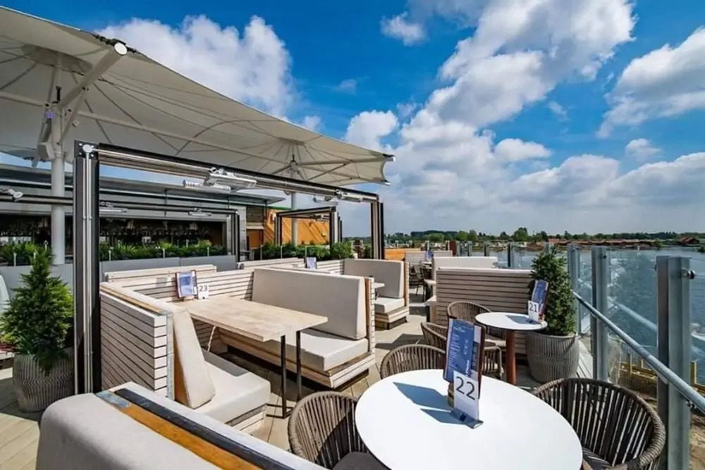 Tattershall Luxury Hot Tub Caravan