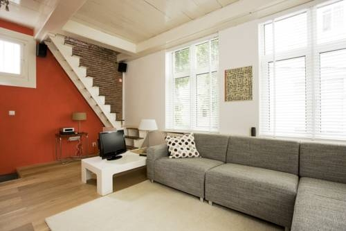Juuls Apartment