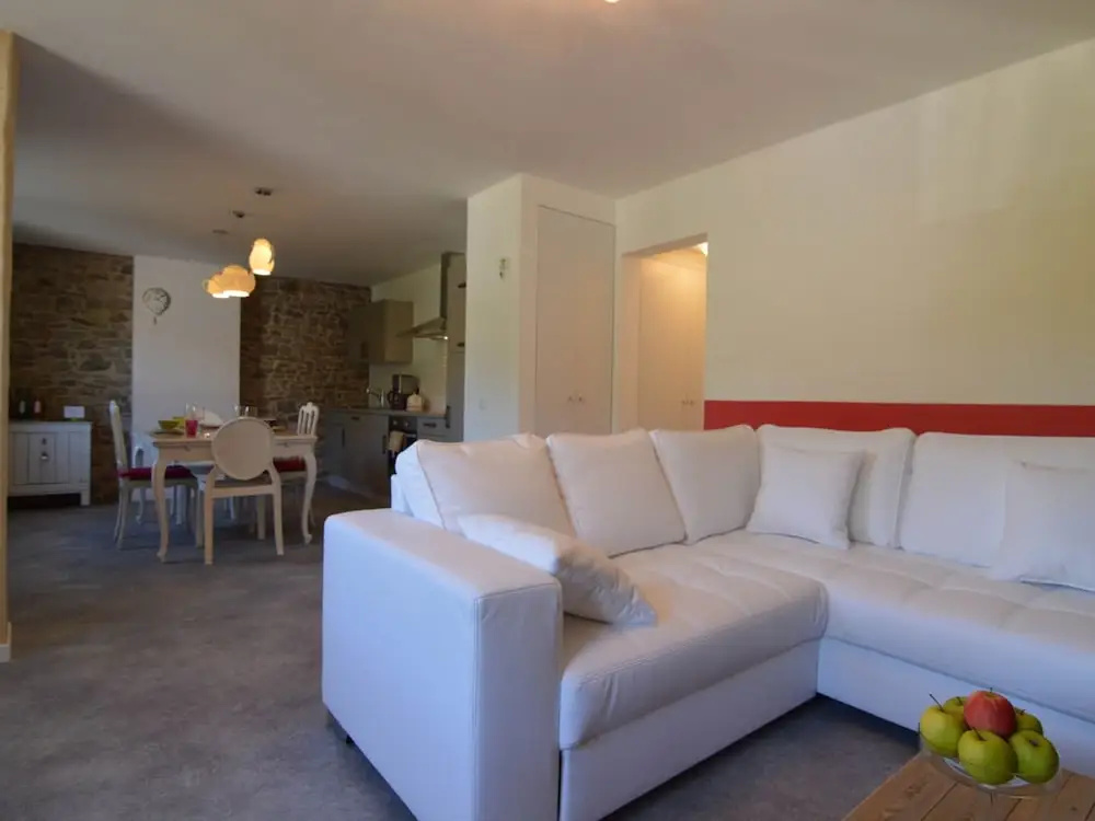 Holiday Home in Fays With Sauna & Hiking