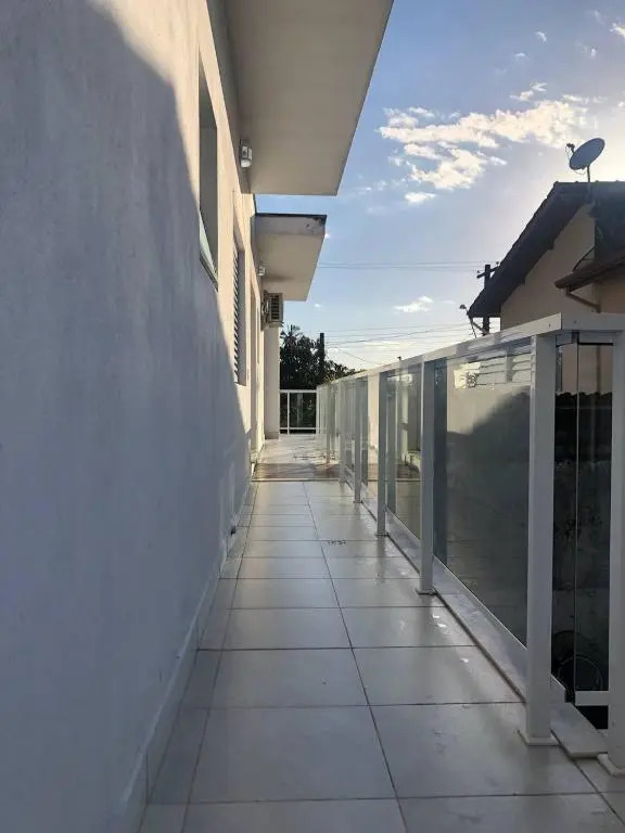Suite Privativa Prox Sesc Bertioga Ar WiFi Frigobar 01