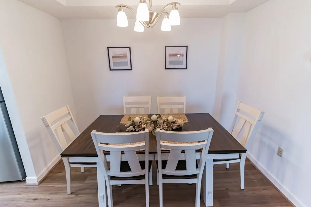 Handsome Condo, View in Sugar Mountain, Heated Pool & Jacuzzi by Redawning