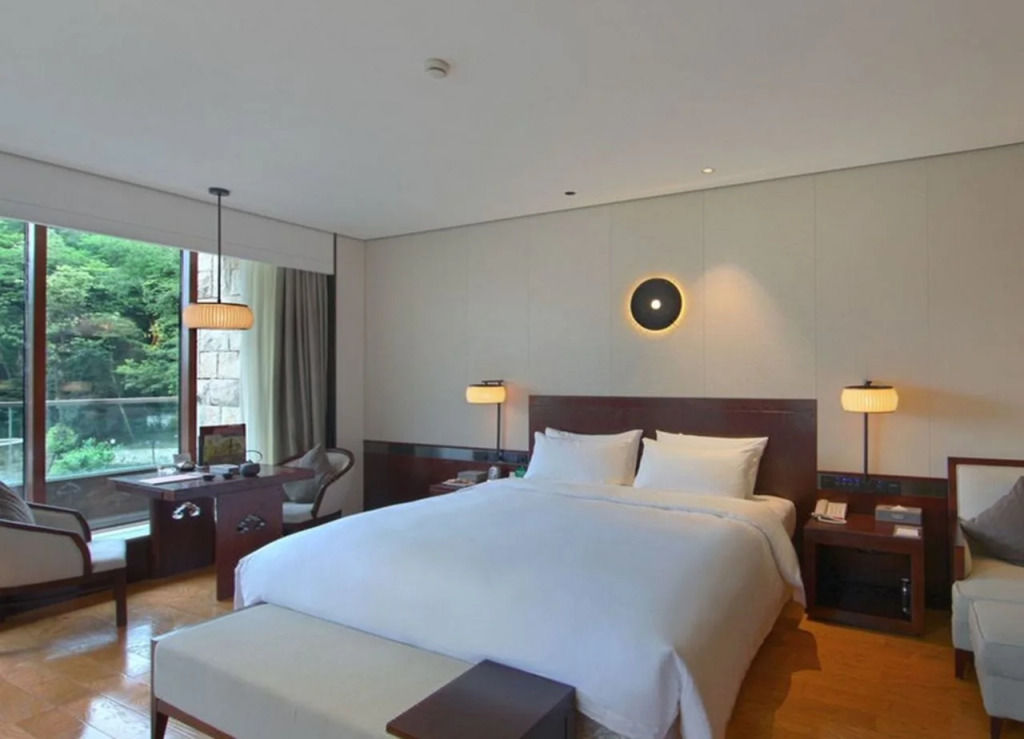 Dujiangyan Uvilla Resort  Culture