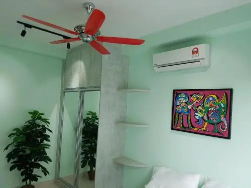 Garden Apartment at Zenith