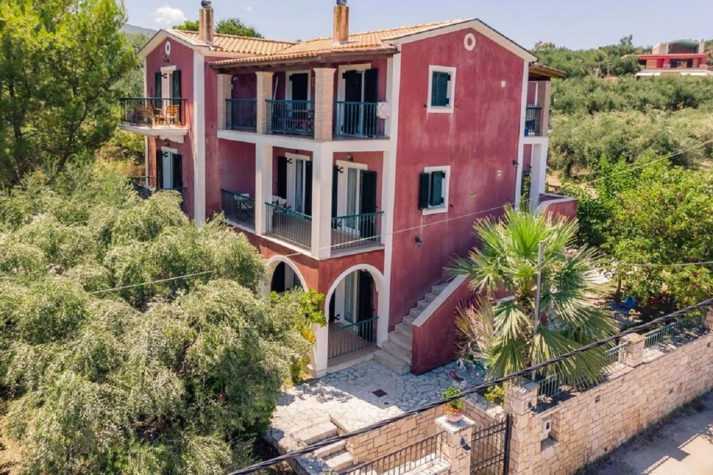 Liofyto Apartments
