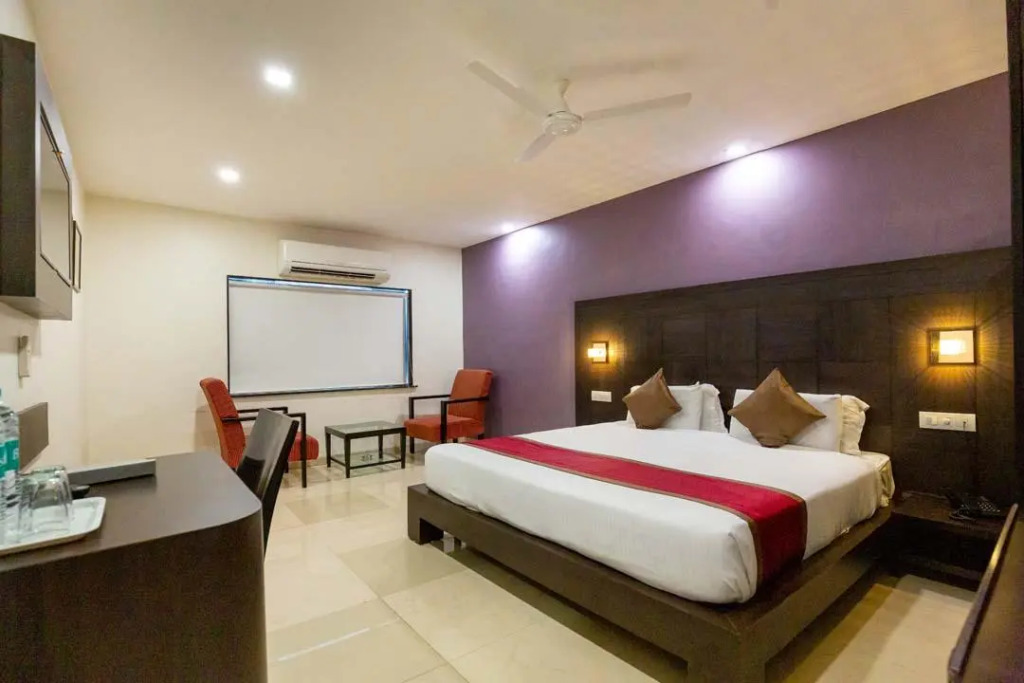 Sukh Hotel