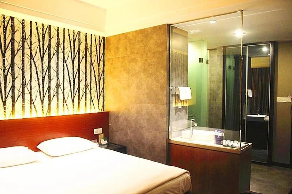 Jiujiang Tianhai Concept Hotel