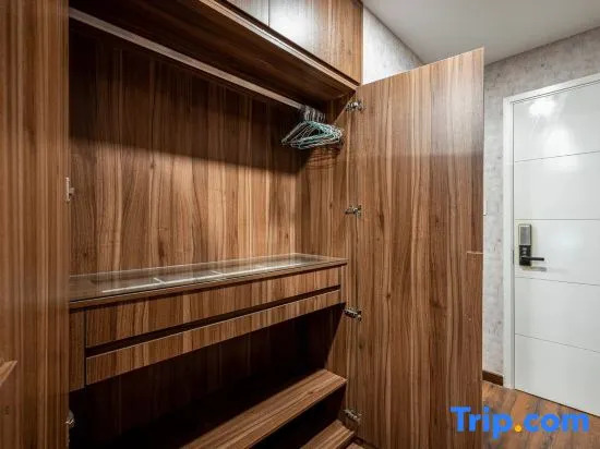 Terra Royal - 2 Bedrooms - High floor Nice view