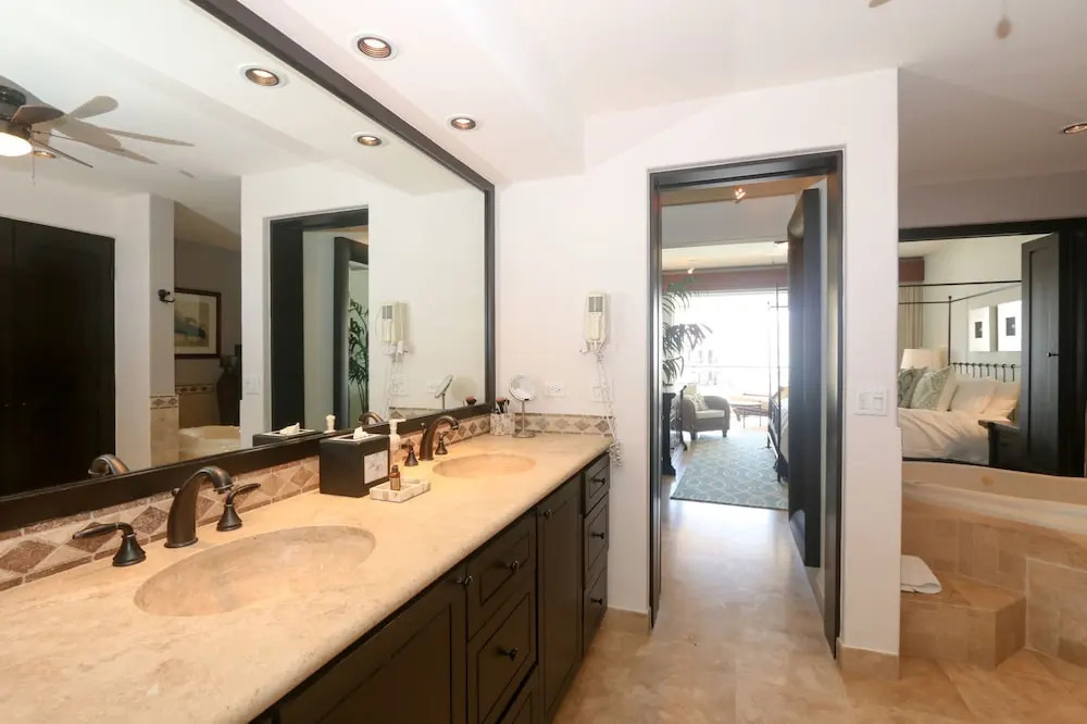 Tortuga Bay 1502 2 BR by Casago
