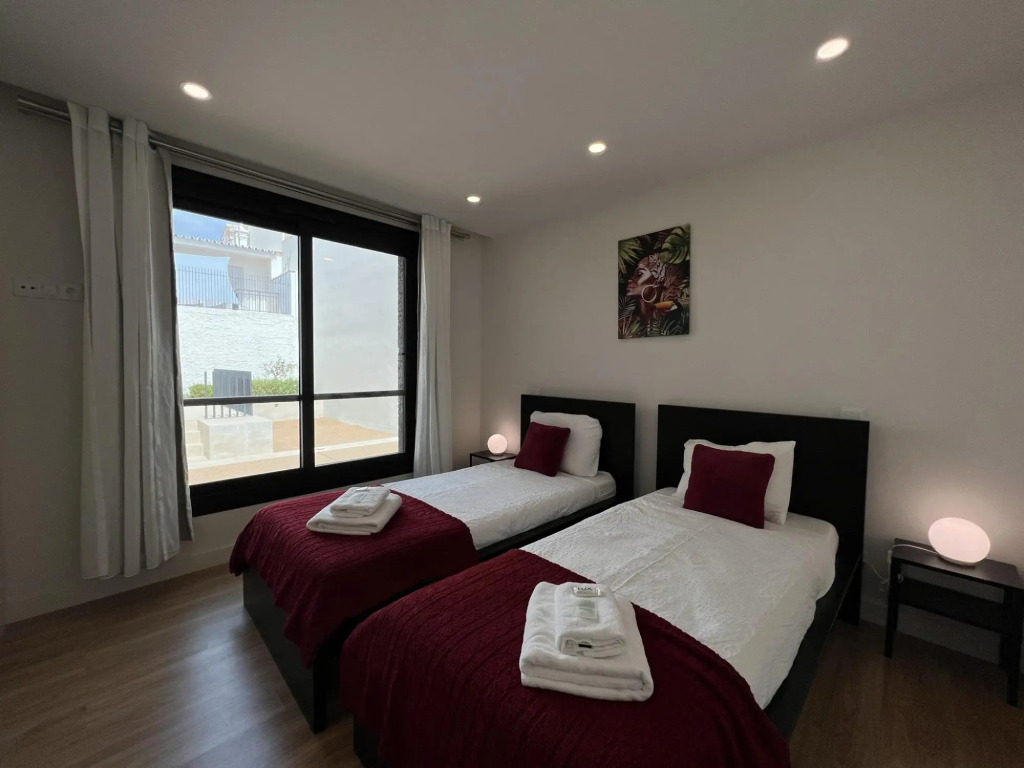 Faro Design 4 by Homing